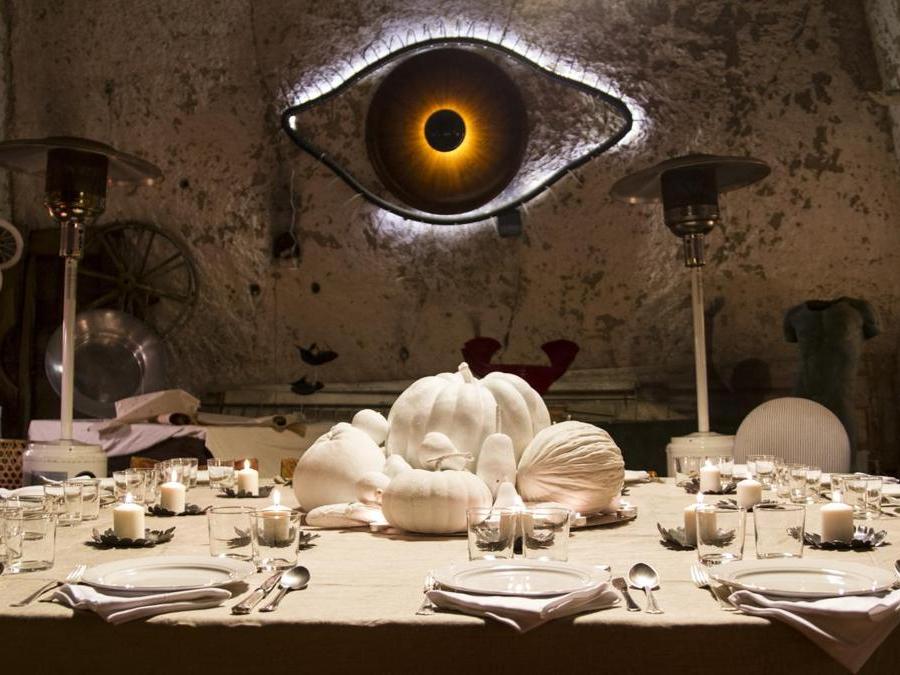 A cena nel laboratorio d artista o nel palazzo settecentesco Il